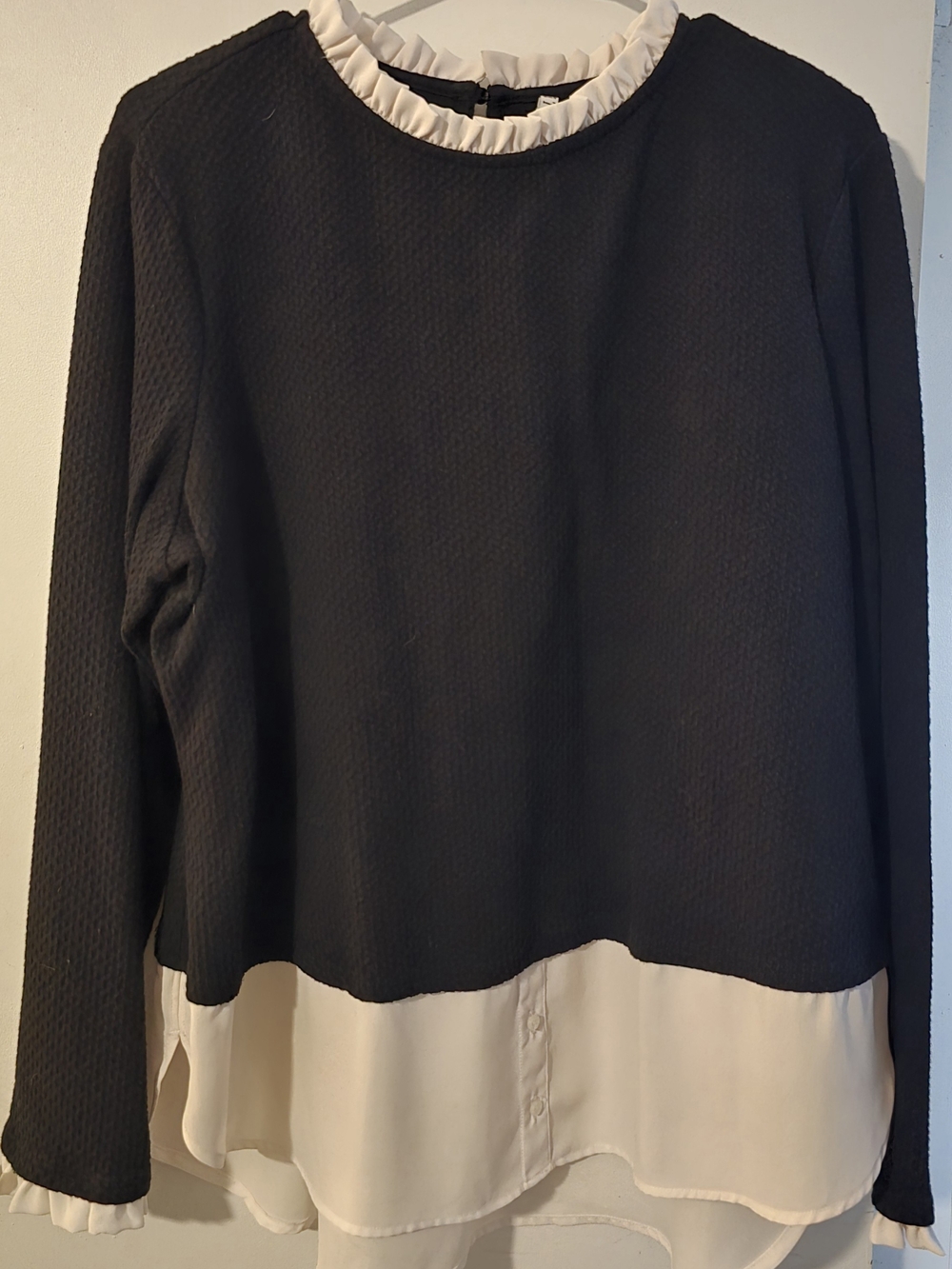 Elle Black Long-Sleeve Layered Ruffle-Neck Blouse with White Hem